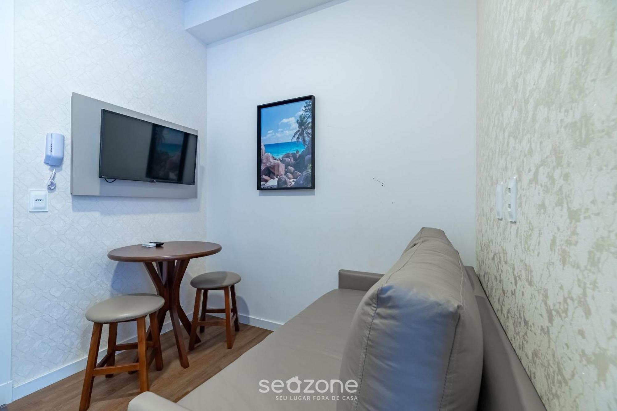 Lindos Studios Vec Бомбиняс Екстериор снимка